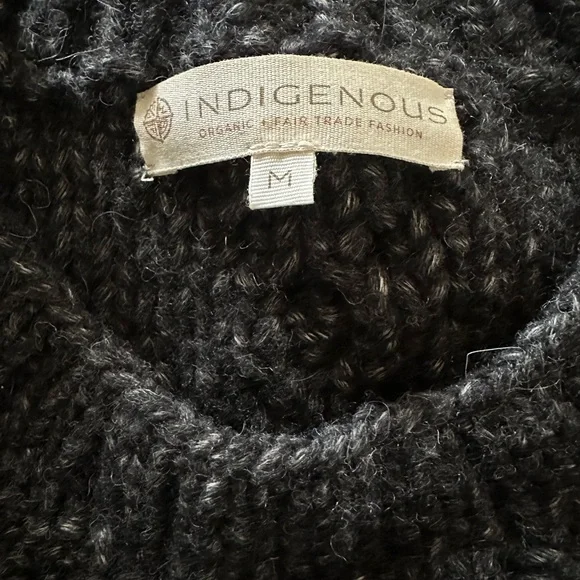 Indigenous Charcoal Cable Knit Crewneck Sweater - Picture 3 of 5